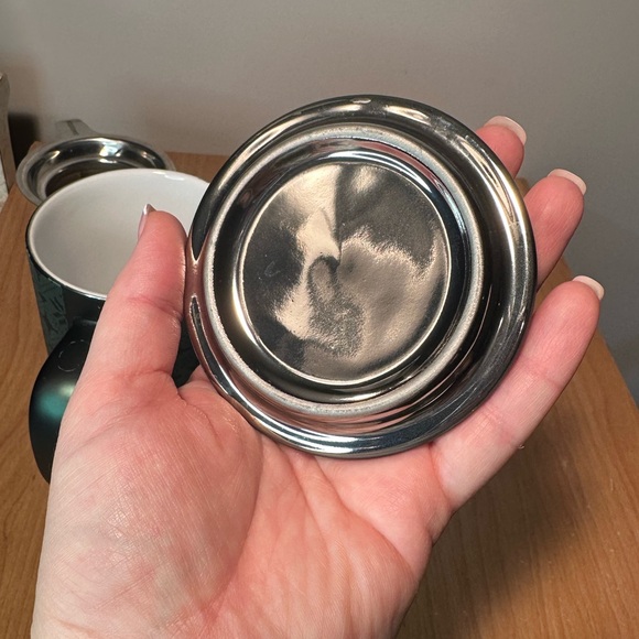 David’s Tea Patterned Green Mug with Infuser - Picture 8 of 8